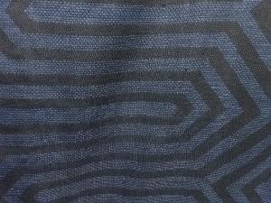 アンティーク　変わり亀甲模様織り出し本場泥大島紬着物(5マルキ)